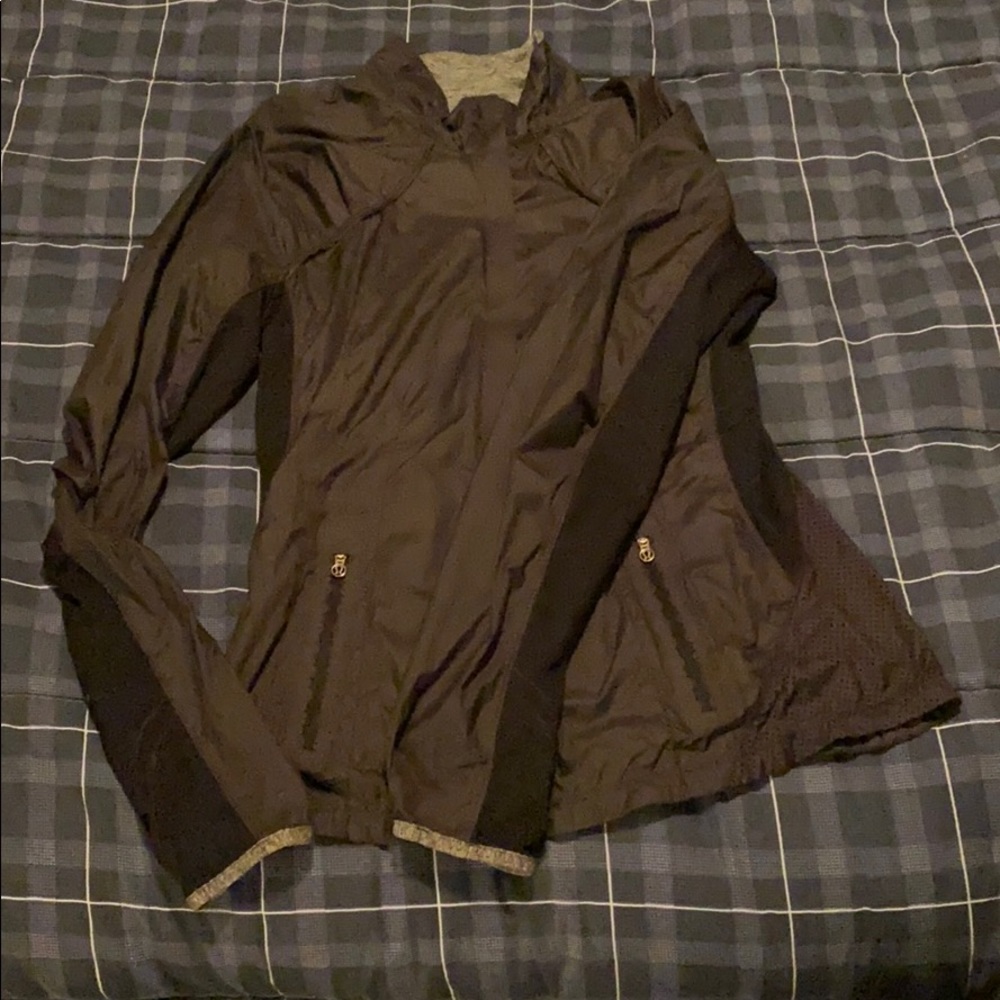 Lululemon running jacket